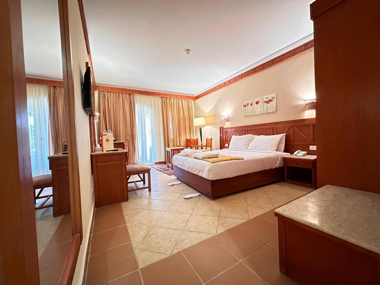 Romance Regency Club (Adults Only) Şarm El-Şeyh Dış mekan fotoğraf